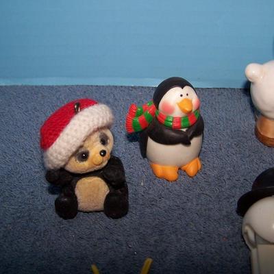 LOT 223 MISC COLLECTABLE CHRISTMAS