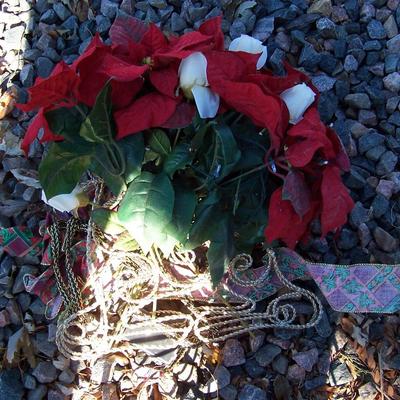 LOT 225 BIG BOX of CHRISTMAS DECOR