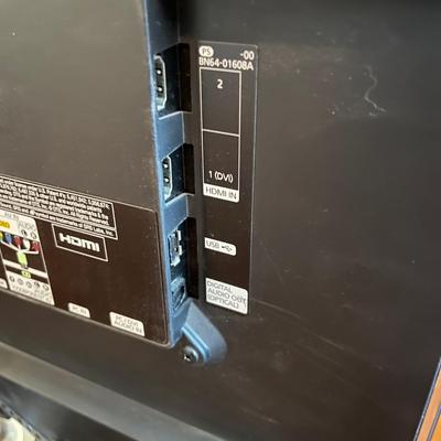 Samsung 22” TV and Infrared Blaster (B1-MG)