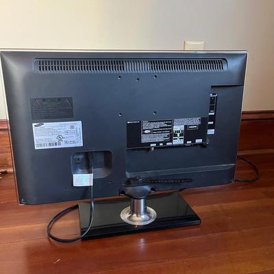 Samsung 22” TV and Infrared Blaster (B1-MG)