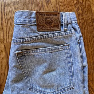 Carhartt, Levi’s, Wrangler and Other Men’s Pants and Shorts - Sizes 32-34 (B3-DZ)