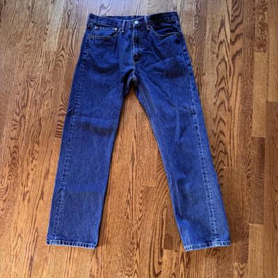 Carhartt, Levi’s, Wrangler and Other Men’s Pants and Shorts - Sizes 32-34 (B3-DZ)