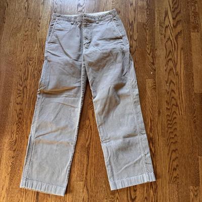 Carhartt, Levi’s, Wrangler and Other Men’s Pants and Shorts - Sizes 32-34 (B3-DZ)