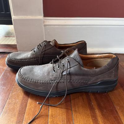 Ecco, Sketchers, New Balance and Other Men’s Shoes - Sizes 10-12 (B2-DZ)