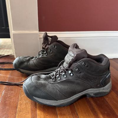 Ecco, Sketchers, New Balance and Other Men’s Shoes - Sizes 10-12 (B2-DZ)