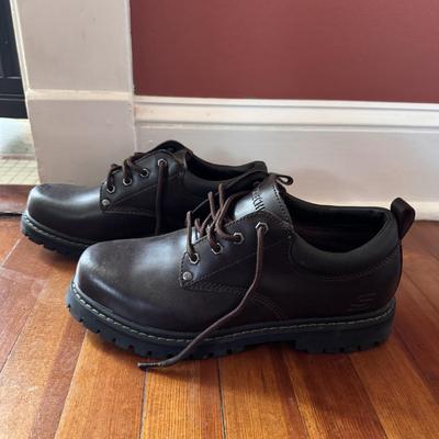 Ecco, Sketchers, New Balance and Other Men’s Shoes - Sizes 10-12 (B2-DZ)