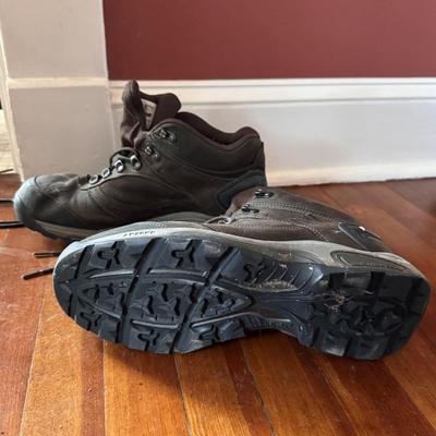 Ecco, Sketchers, New Balance and Other Men’s Shoes - Sizes 10-12 (B2-DZ)