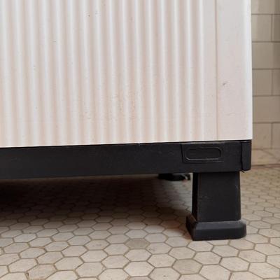 Enviro Elements Plastic Storage Cabinet (UB-DZ)