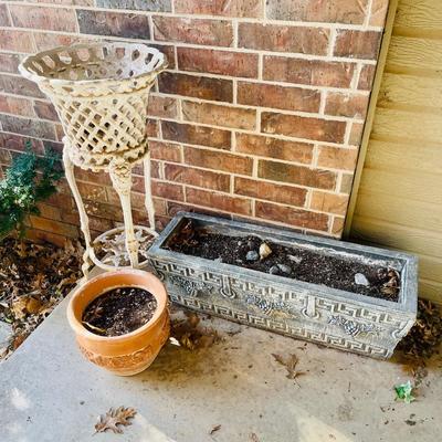 Plant stand and potters lot
