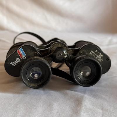 National Audubon Society Field Guides and TRAQ Binoculars (B3-DZ)
