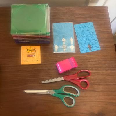 Shredder & Office Supplies (UO-MG)