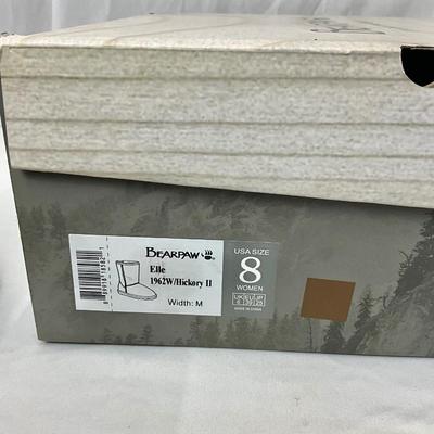 Lot A 103. NIB BEARPAW Elle, Hickory II Size 8