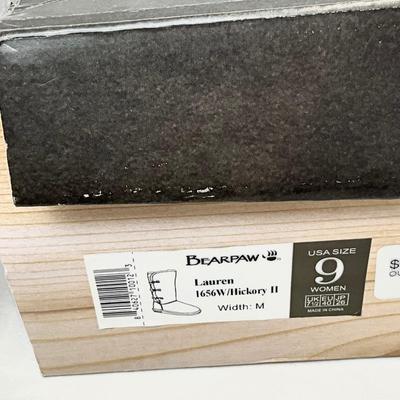 Lot A 104. NIB BEARPAW Lauren - Hickory Size 9