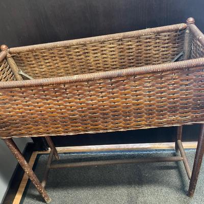 Wicker plant stand