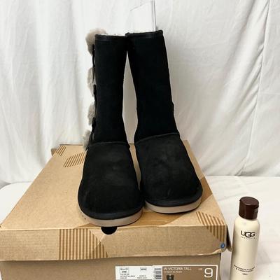 Lot A 110 NIB Koolaburra by UGG Victoria Tall - Black Size 9