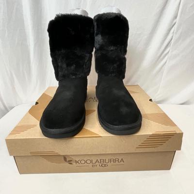 Lot A 112 NIB Koolaburra by UGG Dezi Short - Black Size 9