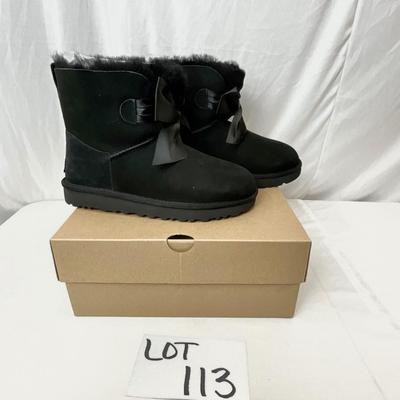 Lot A 113 NIB UGG Gita Bow Mini - Black Size 8