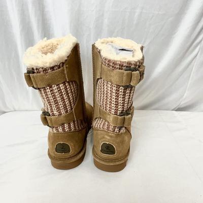 Lot A 116 New-No Box BEARPAW Boshie - Chestnut Size 9