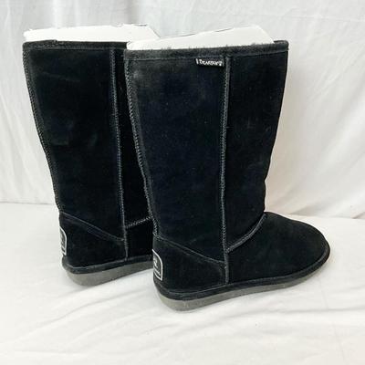 Lot A 123 Two Pair of BEARPAW Elle Tall Boots (gently worn) Size 8
