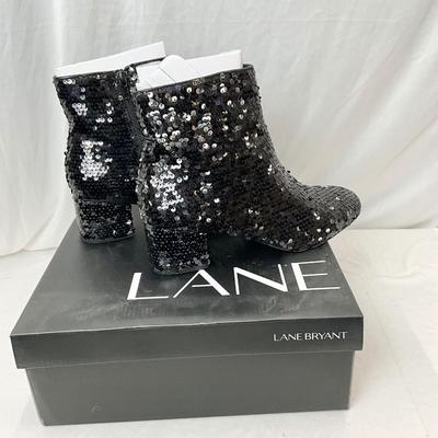 Lot G 125. NIB Lane Bryant Short Sequined Ankle Boots Size 8