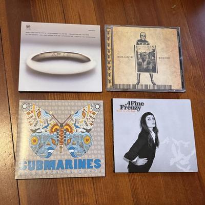 Eccentric CD Collection - Modest Mouse, Townes Van Zandt, etc… (UO-DZ)