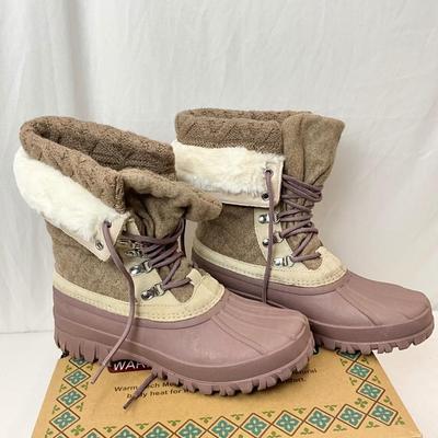 Lot B 127 Skechers Warm Tech Memory Foam Winter Boots Size 9 (gently worn)