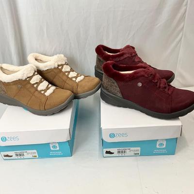 Lot B 128 Two Pair of NIB BZees Size 9