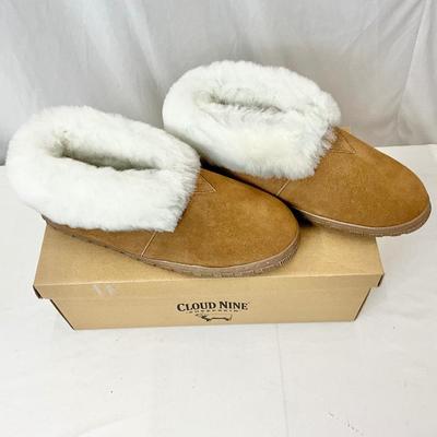 Lot A 139 Cloud Nine Sheepskin Ladies Booties - Chestnut Size 9