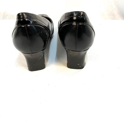 Lot B 144 Easy Spirit Closed Toe Shoe Lot Size 7