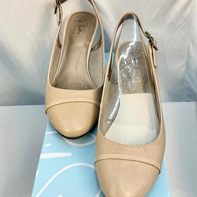 Lot C 153 NIB Three Pair of Life Stride Shoes Size 9.5-10