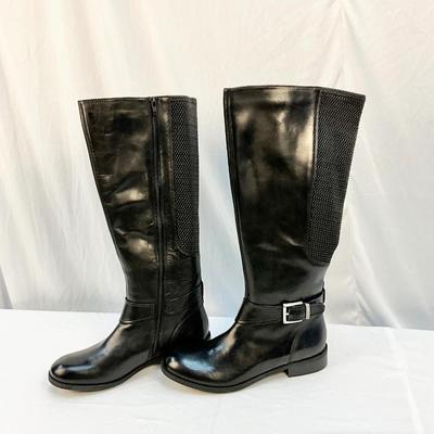 Lot C 154. NIB Clark’s Pita Arizona - Black Size 9