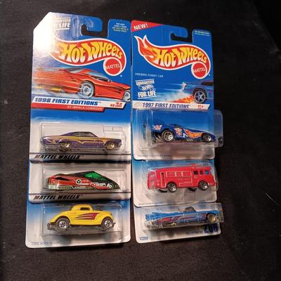 NEW IN PACKAGE HOT WHEELS CARS