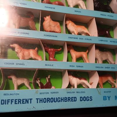 UNOPENED 24 BLUE RIBBON PLASTIC DOGS BY MARX