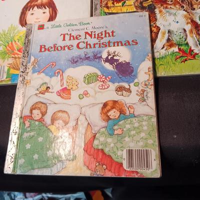 5 LITTLE GOLDEN BOOKS IN GOOD CONDITION