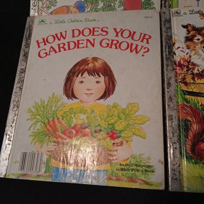 5 LITTLE GOLDEN BOOKS IN GOOD CONDITION