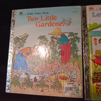 5 LITTLE GOLDEN BOOKS IN GOOD CONDITION