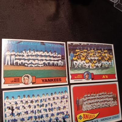 BASEBALL TEAMS TRADING CARDS