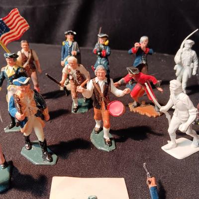 MOSTLY TOY CAVALRY PLASTIC FIGURES