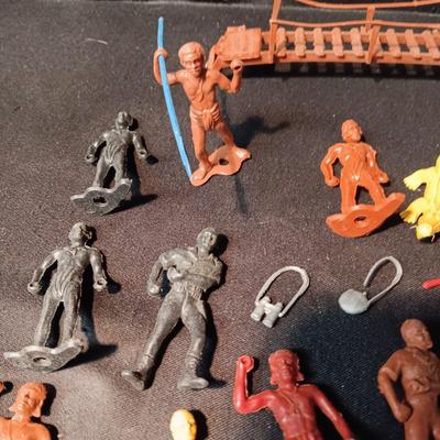 MARX JUNGLE PLAY SET