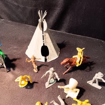 TOY COWBOYS, INDIANS AND A TEEPEE