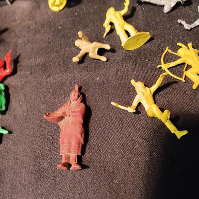 TOY COWBOYS, INDIANS AND A TEEPEE