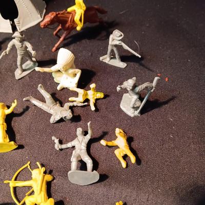 TOY COWBOYS, INDIANS AND A TEEPEE
