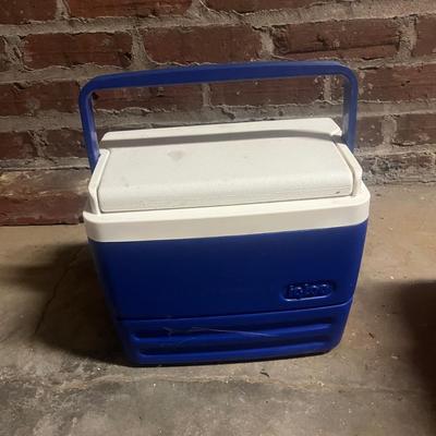 Coleman Cot, Chairs & Coolers (BS2-MG)