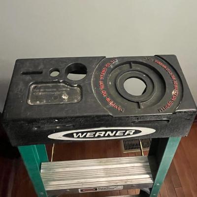Two Werner Ladders (K-MG)