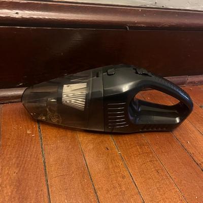 Black & Decker Cordless Vacuum & More Household Items (K-MG)
