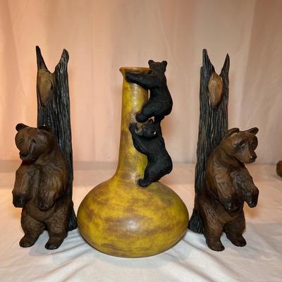 Pottery Vase W/Climbing Bears & Bear Bookends (BP-RG)