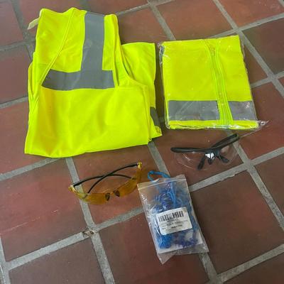 O-CONN Handheld Portable Mini Chainsaw with Safety Gear (SR-MG)