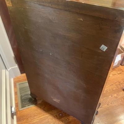 Single Door Footed Display Cabinet (LR-MG)