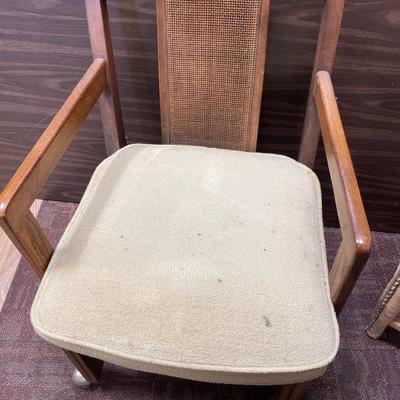 Basset vintage chair