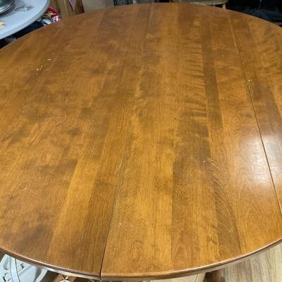 Ethan Allen drop down table and 2 chairs